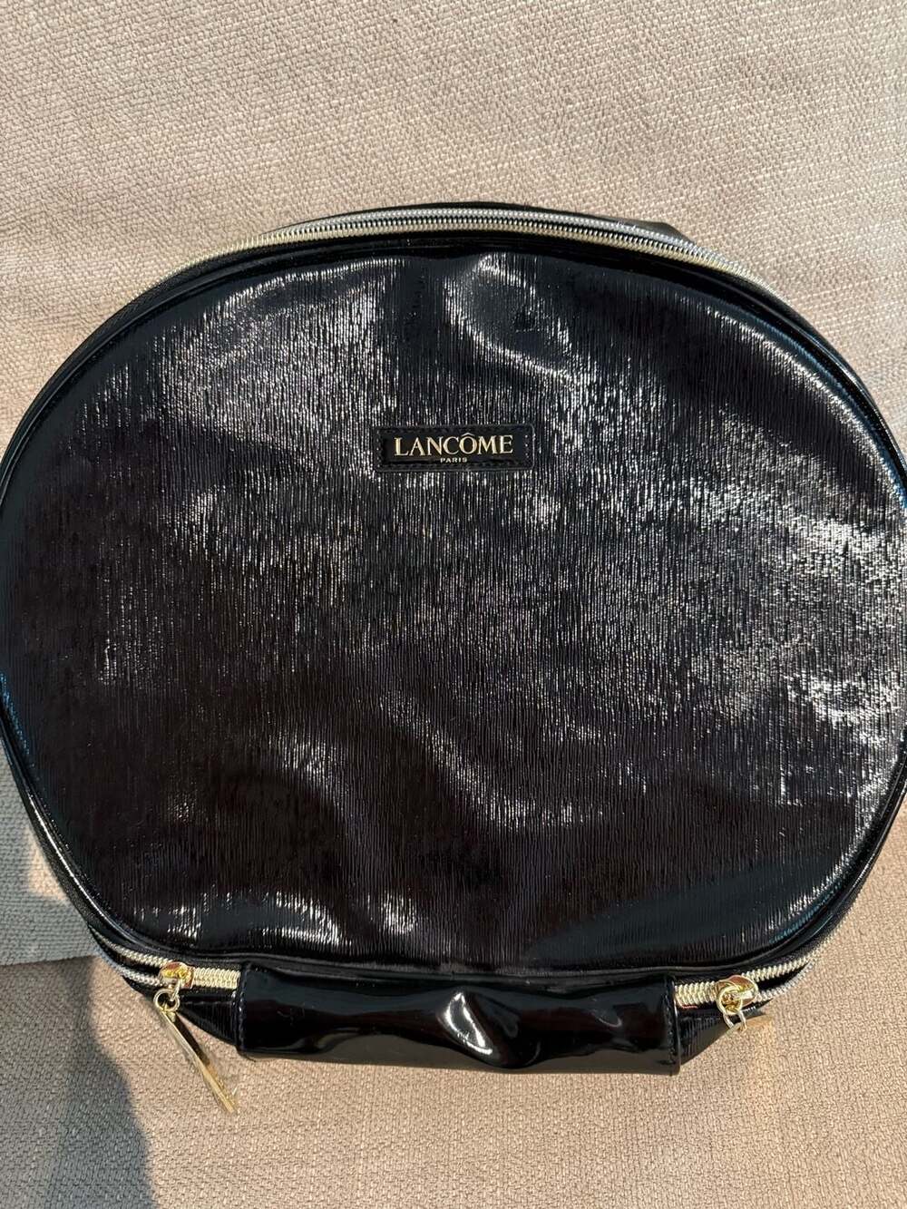 Lancôme Paris Black Glossy Round Travel Cosmetic Makeup Train Case